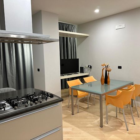 Villa Paola City Center , Luxury House In Town Centre Bari Bagian luar foto